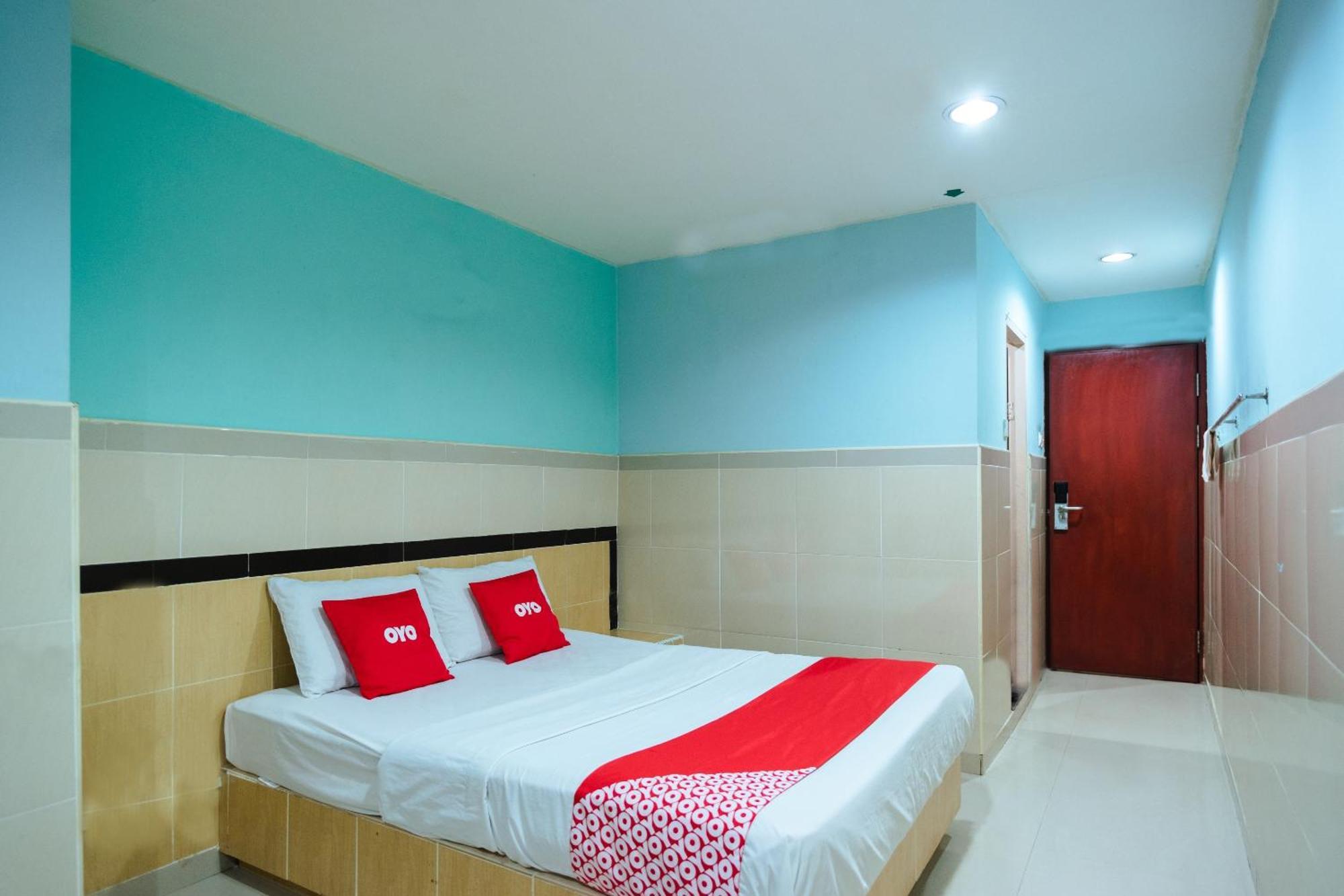 Oyo 90208 Milion Inn Miri Exterior foto